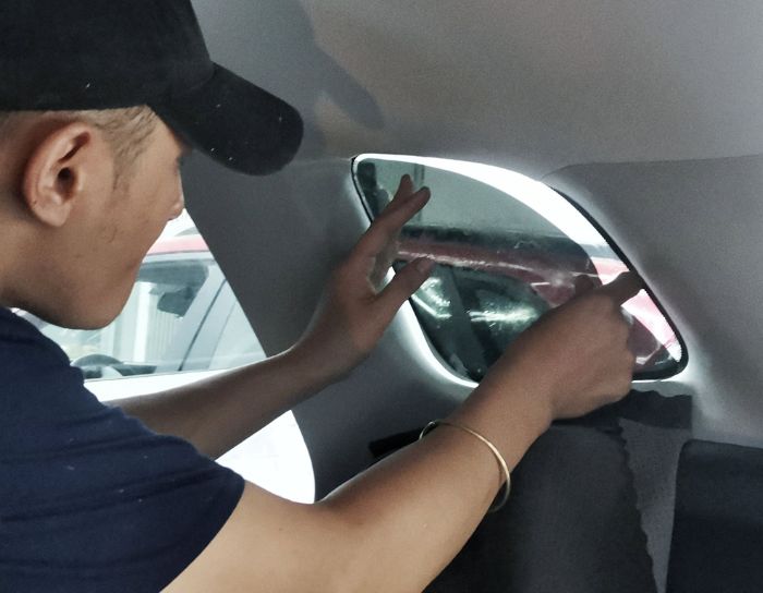 WinAuto – Đơn Vị Phân Phối & Thi Công Phim Cách Nhiệt Nhà Kính Raytech Chính Hãng